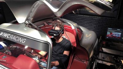 Mercedes Gullwing mit Sensoren für VR Experience